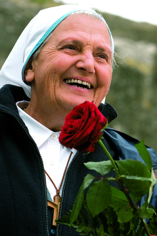 Mutter Elvira_01
